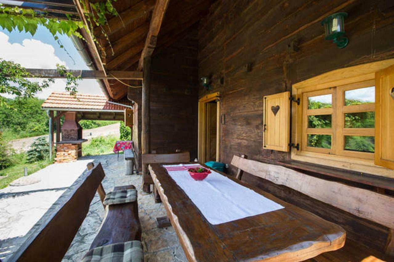 Peacefull Family Cottage Gornji Desinec Екстер'єр фото